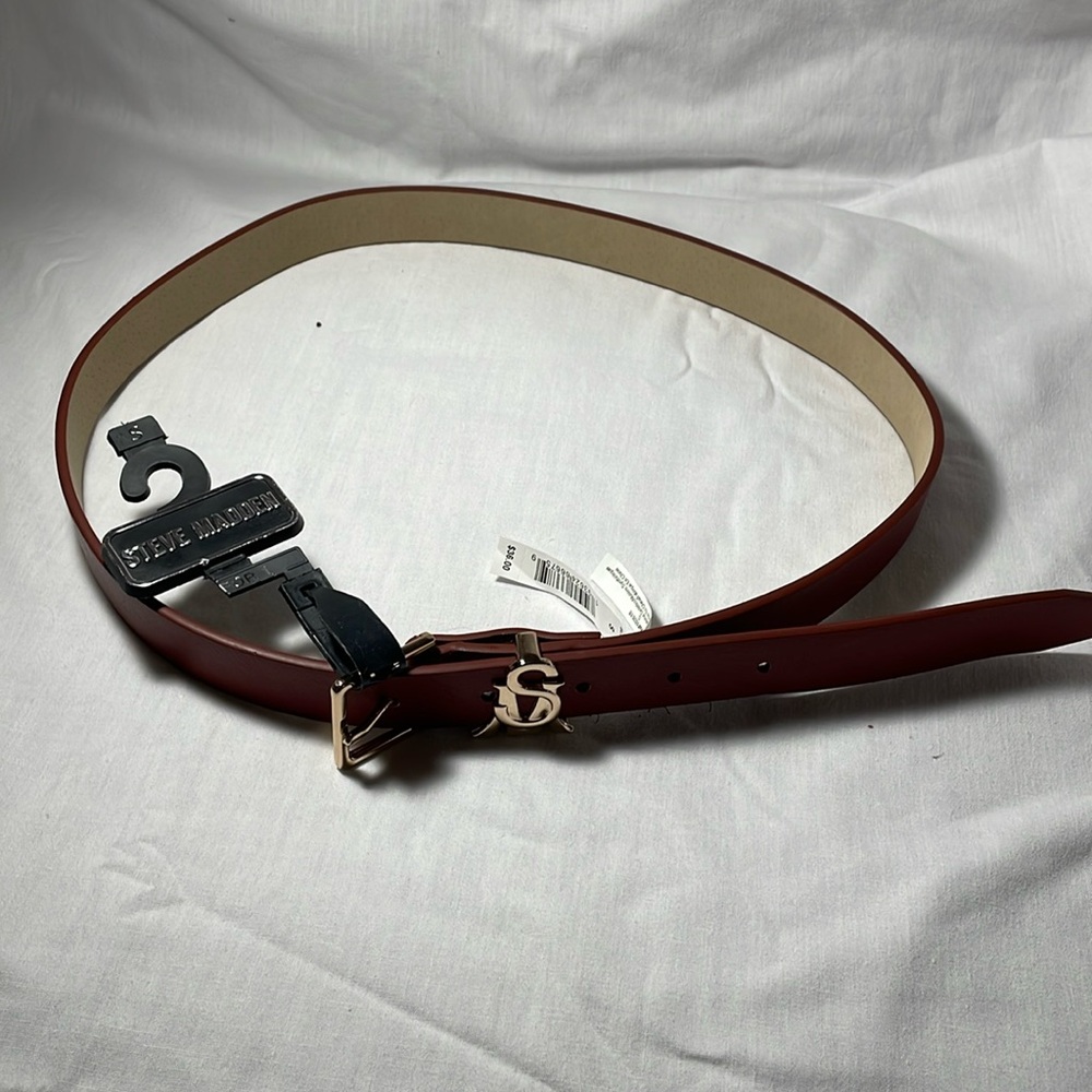 Steve Madden belt